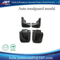 Molde plástico del guardabarros de auto JMT